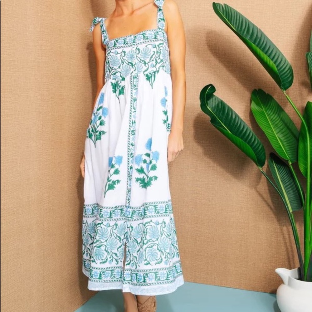 Juliet Dunn- Exclusive White Poppy Tie Shoulder Dress
